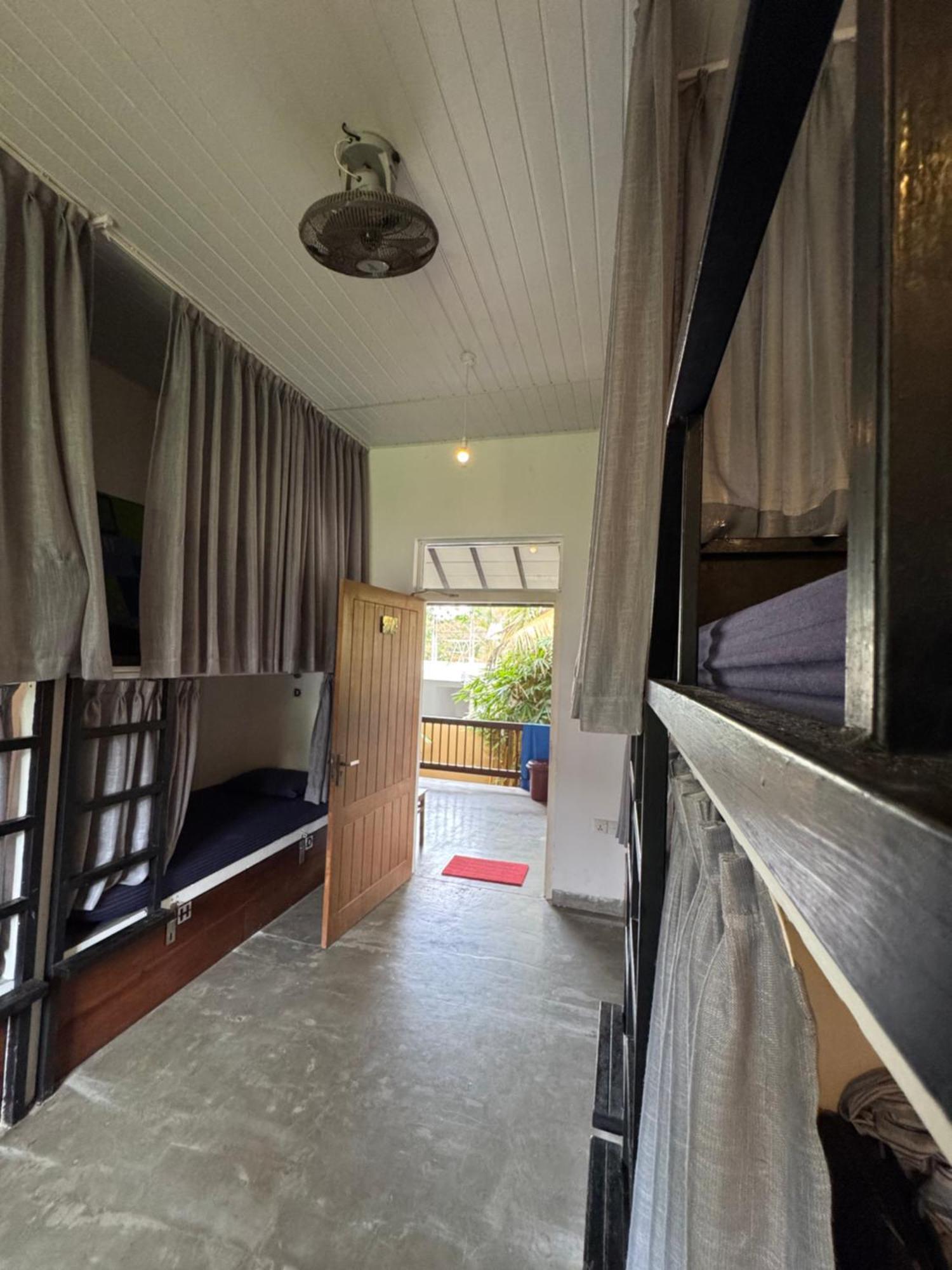 The Hostel Mirissa Ngoại thất bức ảnh